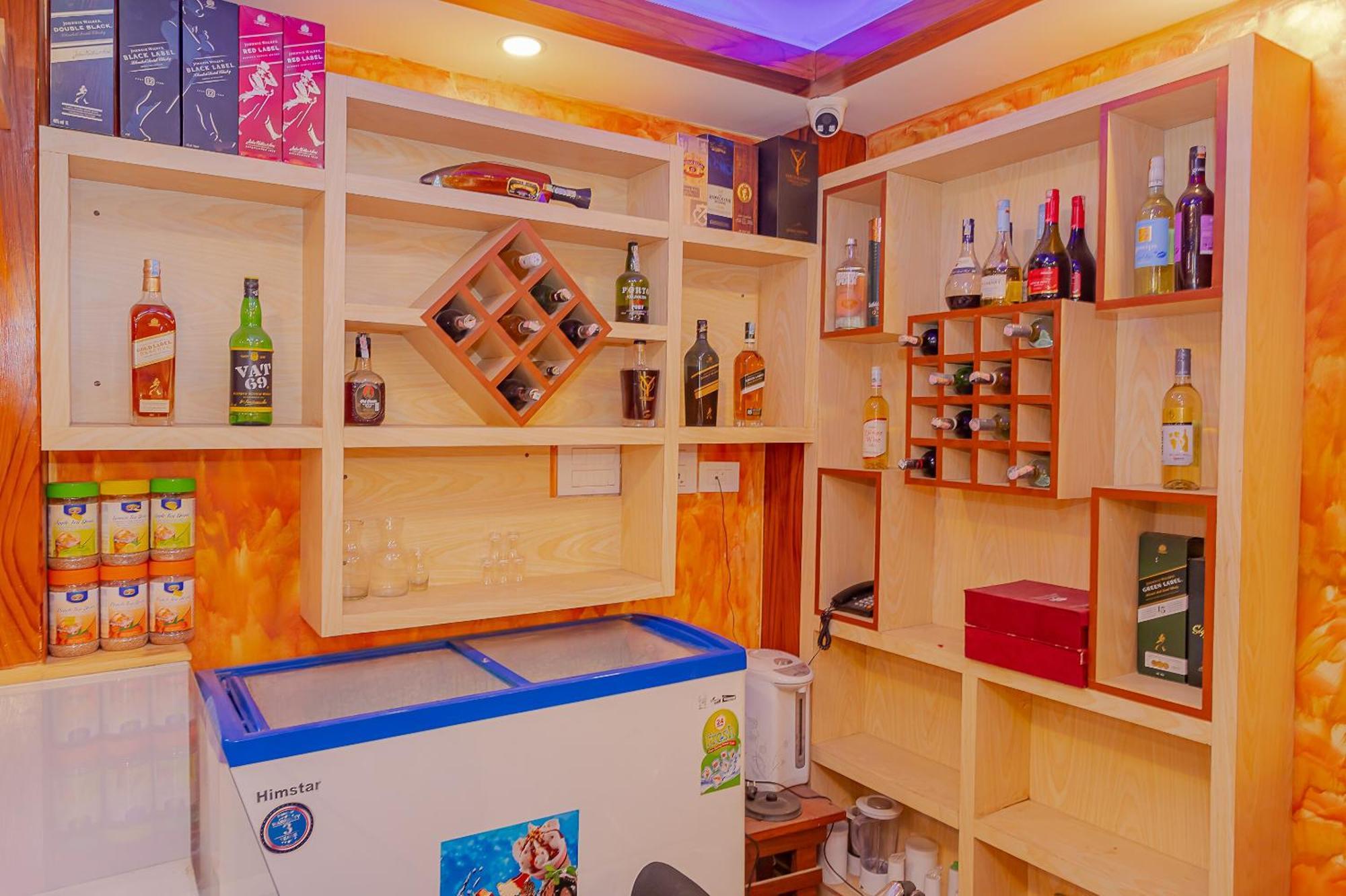 Oyo 799 Hotel Tik Tok Pvt Ltd. Kathmandu Bagian luar foto